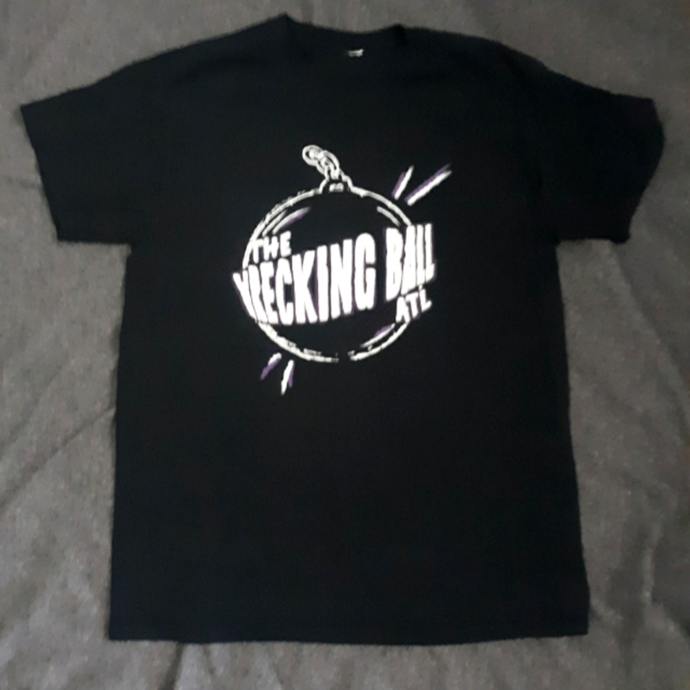2016 Wrecking Ball concert shirt
